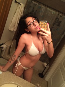 selfie coquine en bikini sexy